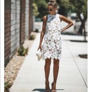 VICI COLLECTION LA VIDA WHITE DRESS